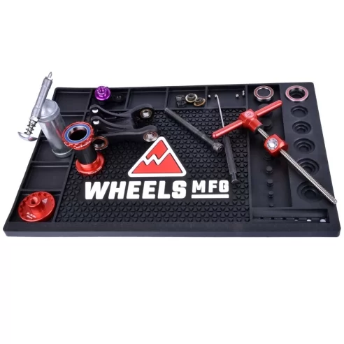 BENCHTOPMAT1-1 Wheels mfg Workbench Mat with Bearing Sizing